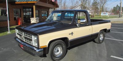 FOR SALE - 1985 Chevrolet Silverado Shortbox - $29,900