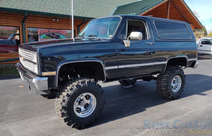 FOR SALE - 1984 Chevrolet K5 Blazer - $31,900